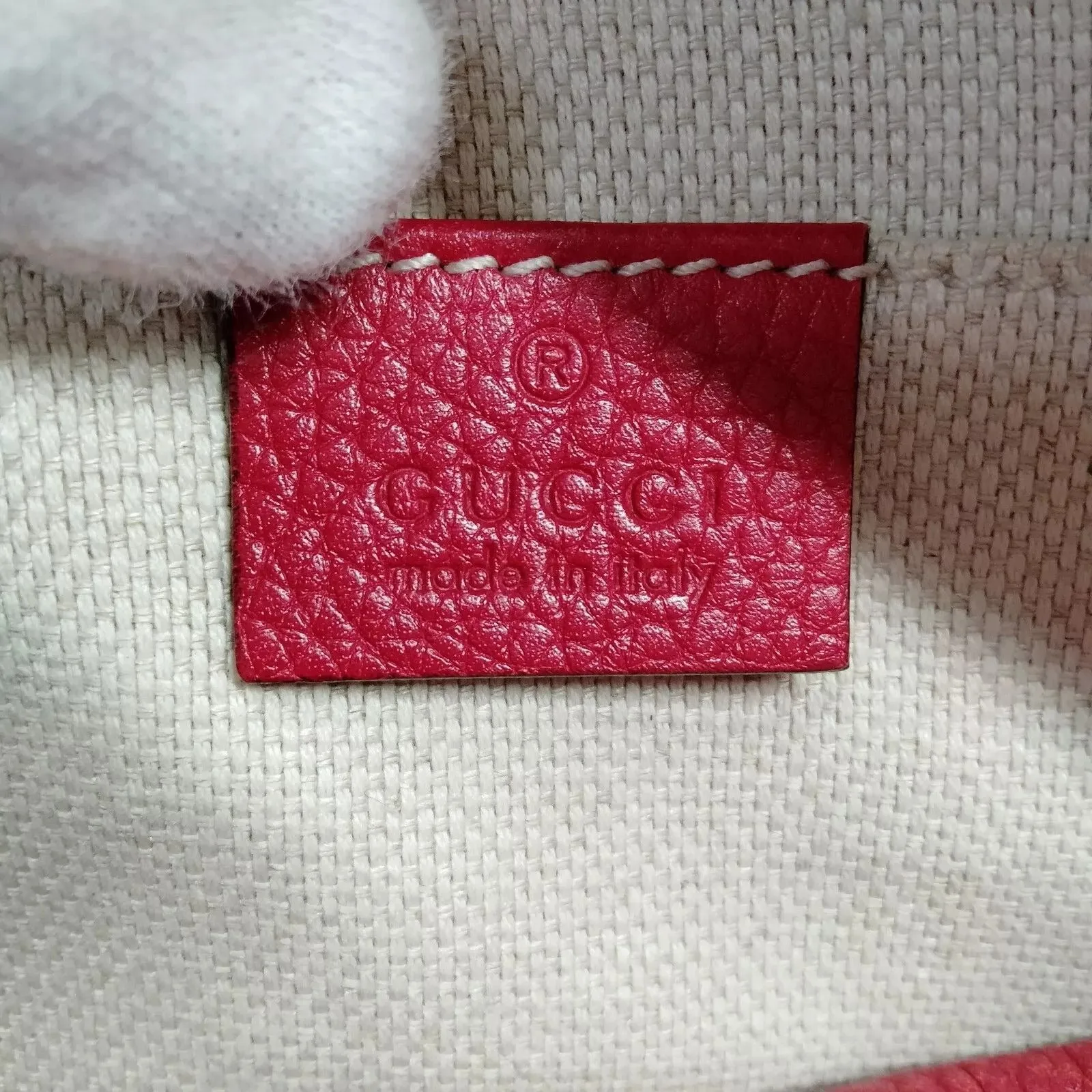 049642AT (X6) Gucci Crossbody Bag Red Leather