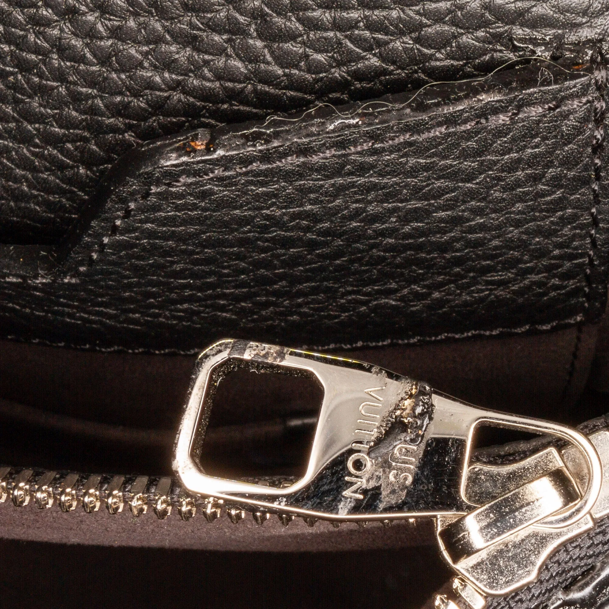 Black Louis Vuitton Taurillon Serviette Dorian Business Bag