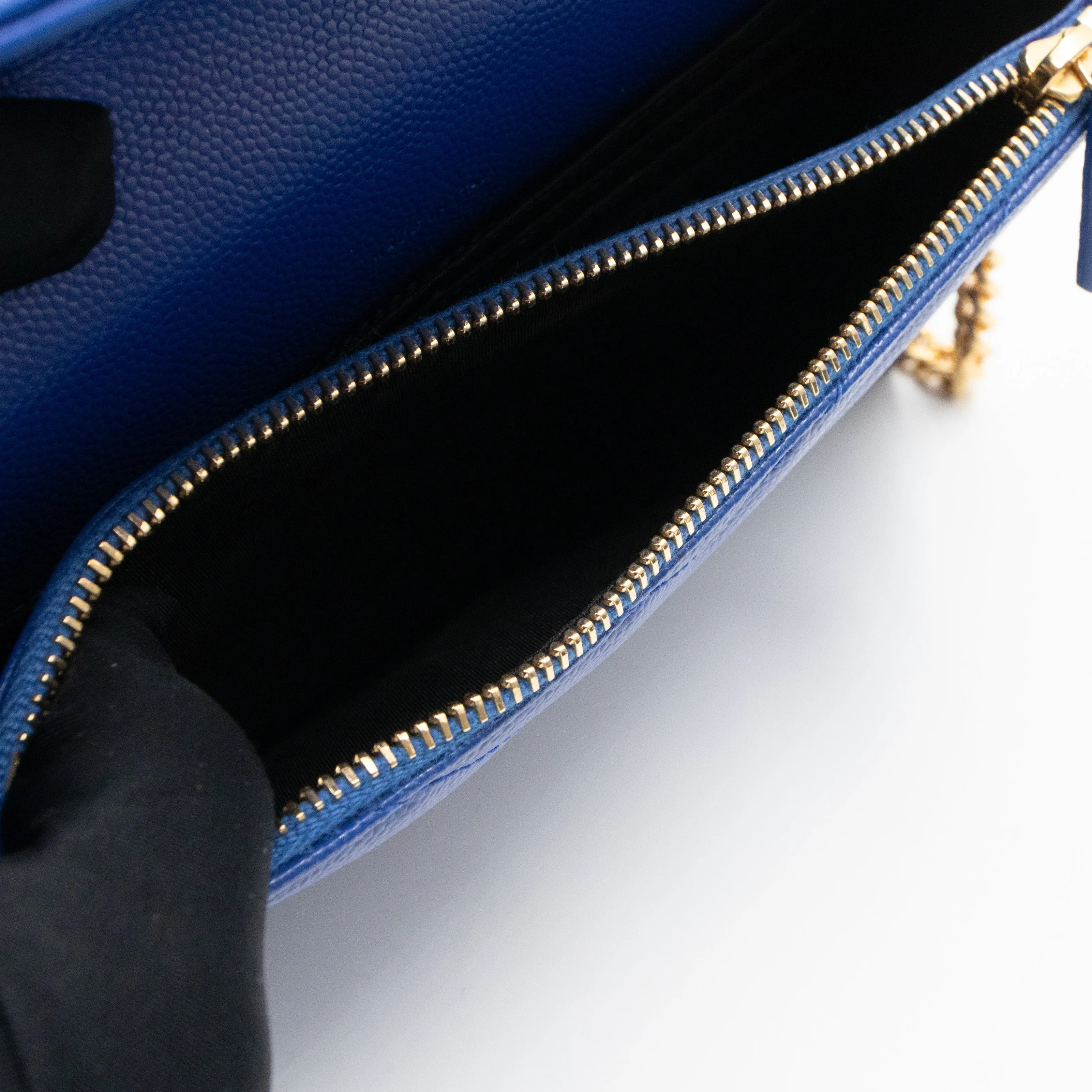 Cassandre Envelope Chain Wallet Blue Grained Leather