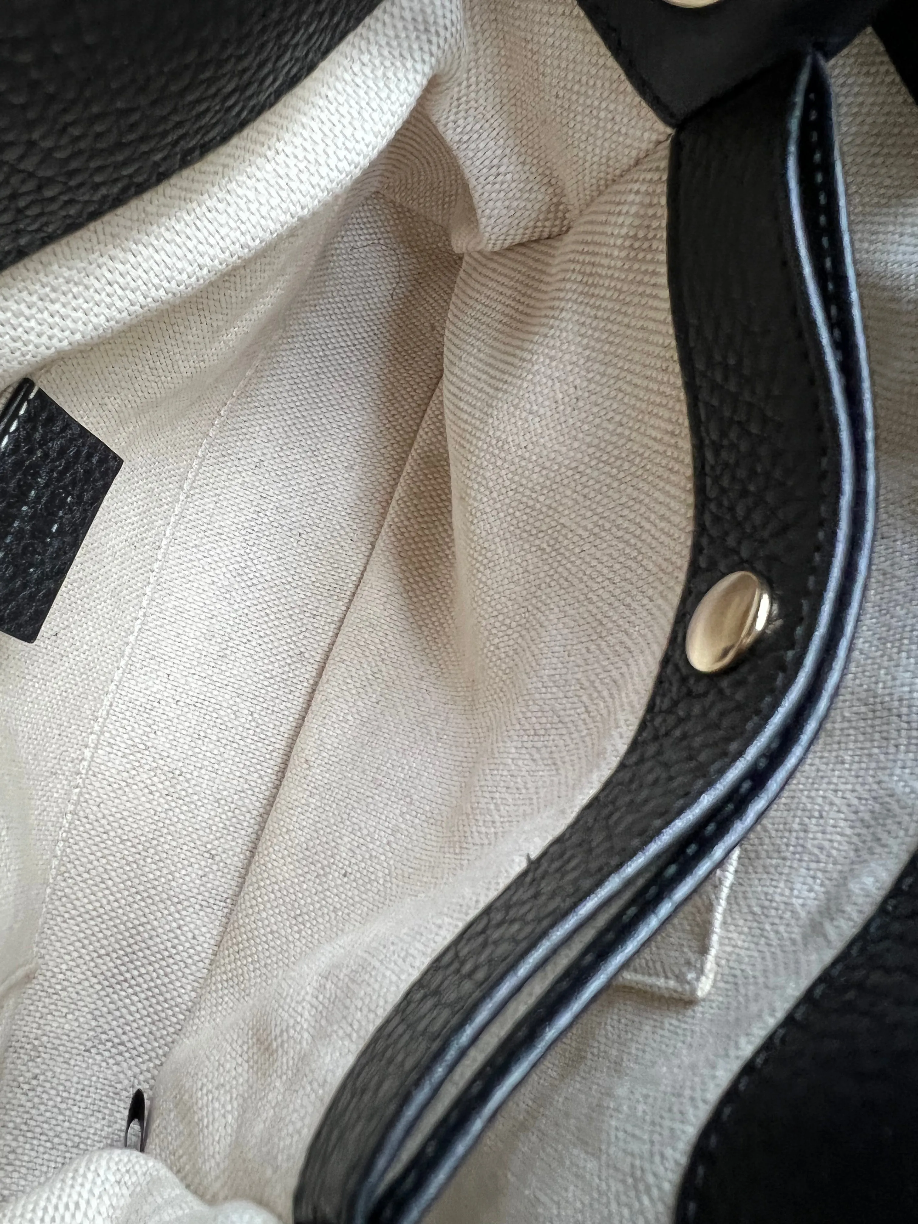 Gucci Black Mini Soho Chain Tote