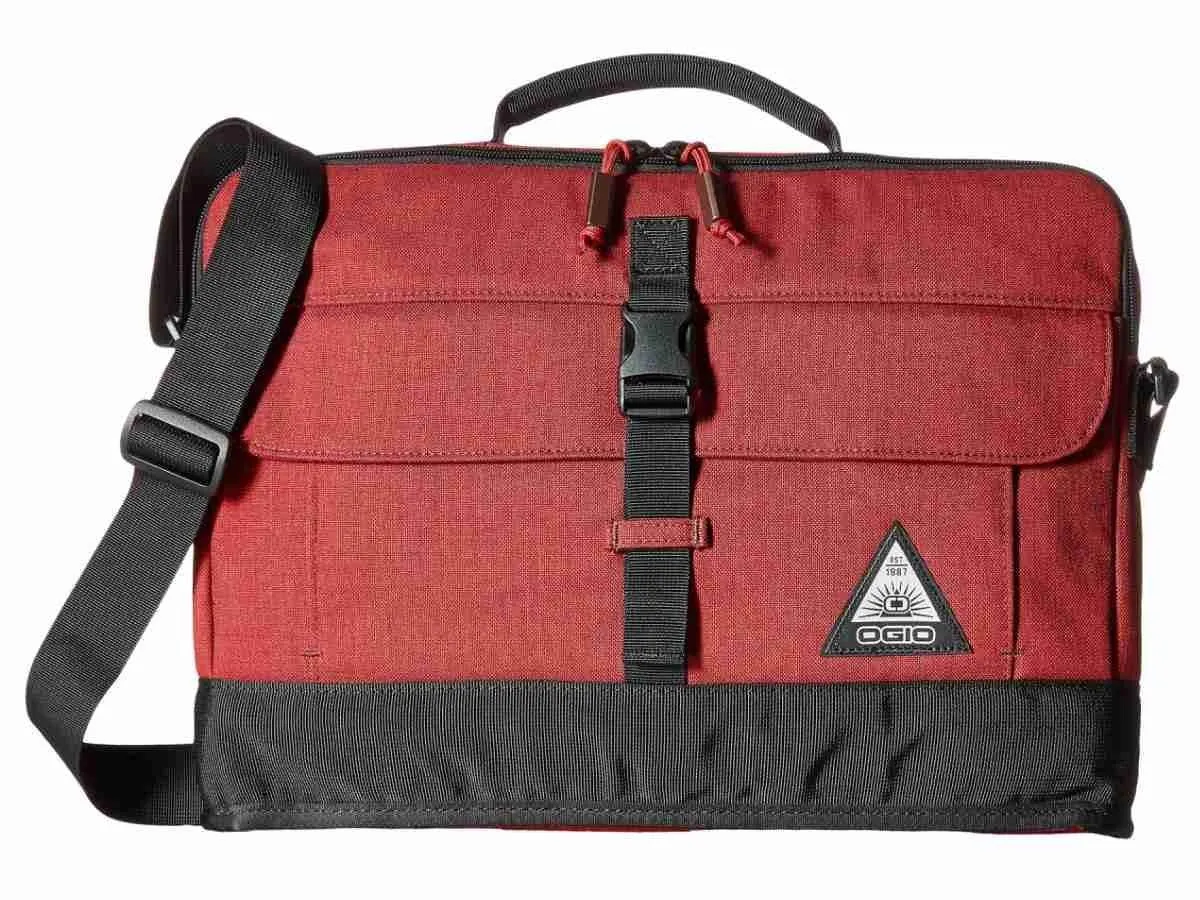 OGIO Ruck Slim Case Red 15" Laptop Travel Messenger Bag Carrying Case