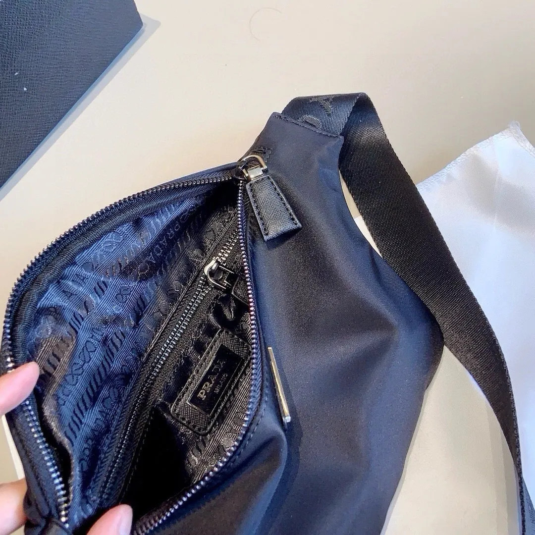 PD299 Re-Nylon Fanny Bag / 11.8x6.3inch